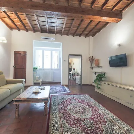 Pergola Fiorentina - Con Terrazzo - Centro Storico Florence
